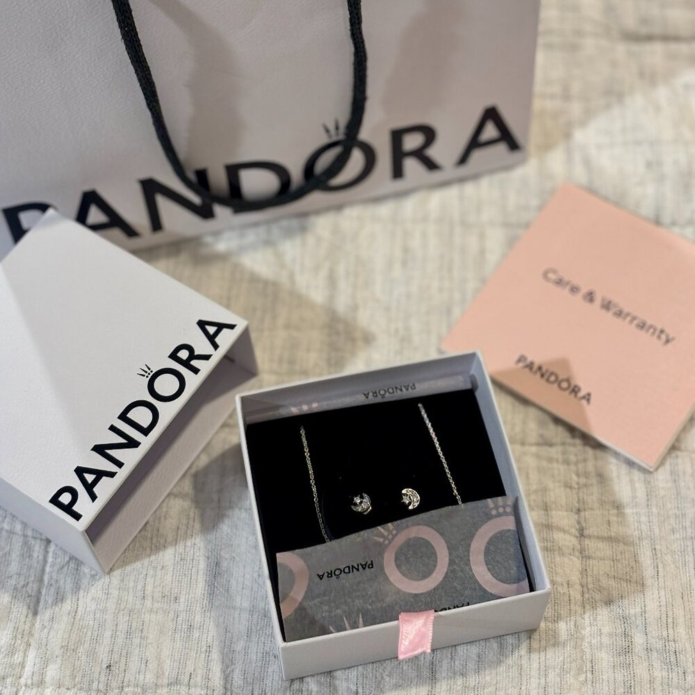 NEW Pandora Sparkling Moon & Star Jewelry Gift Set